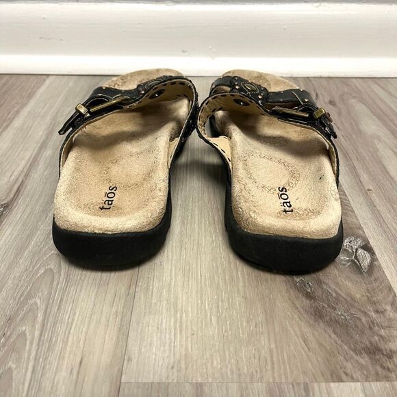 Taos Footwear Sandals Women’s 8 Samantha Black Leather Studded Slide - Picture 5 of 7